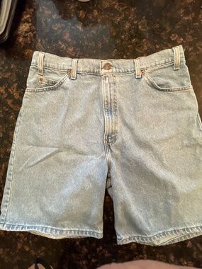 Levi’s 550 Relaxed Fit W36 shorts